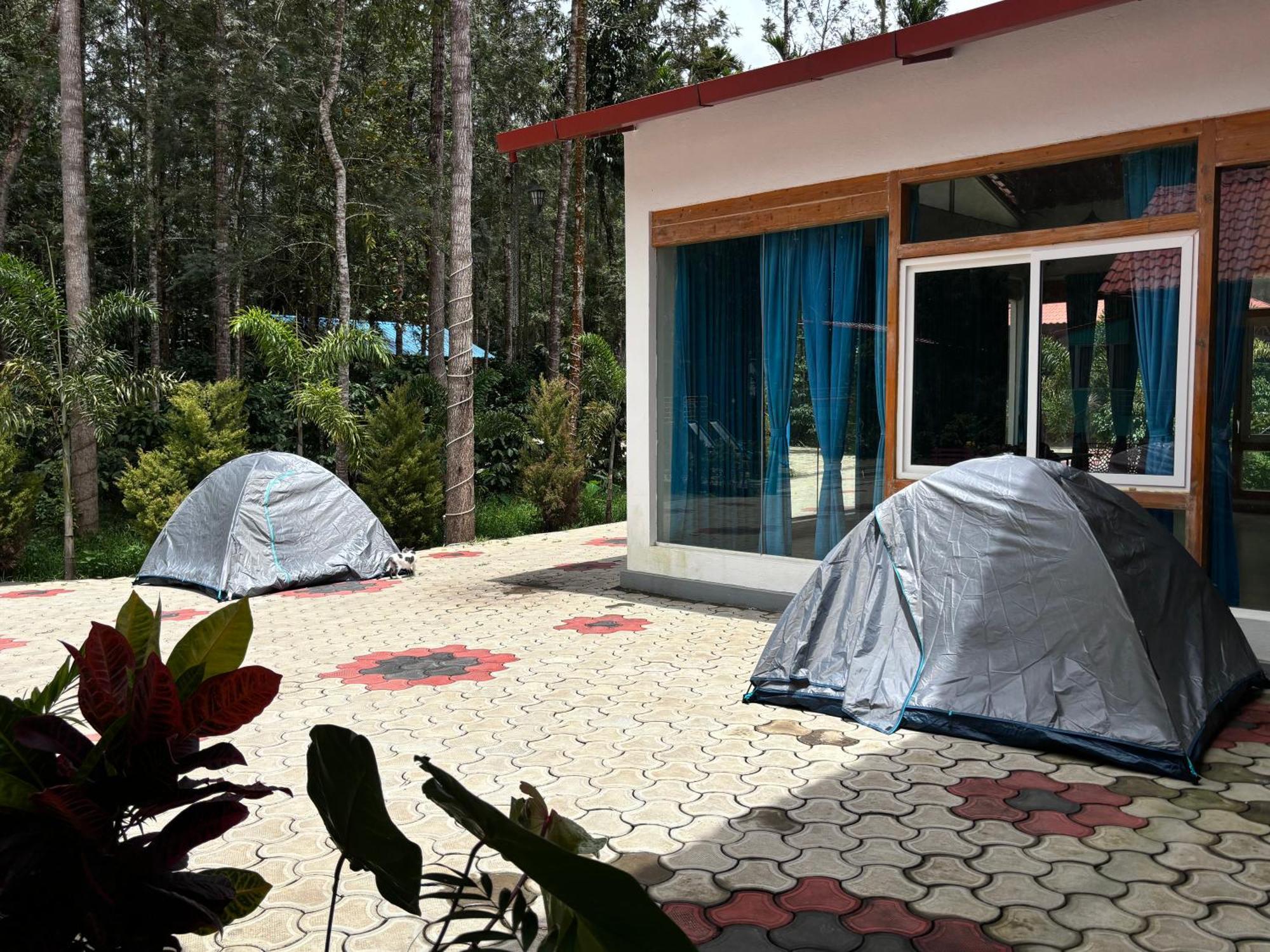Ecstasy Tent Stay With Swimming Pool & Common Washroom Chikmagalūr Eksteriør bilde